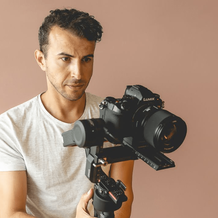 Zakelijke portretfoto van ondernemer tijdens branding shoot – MJ Photography